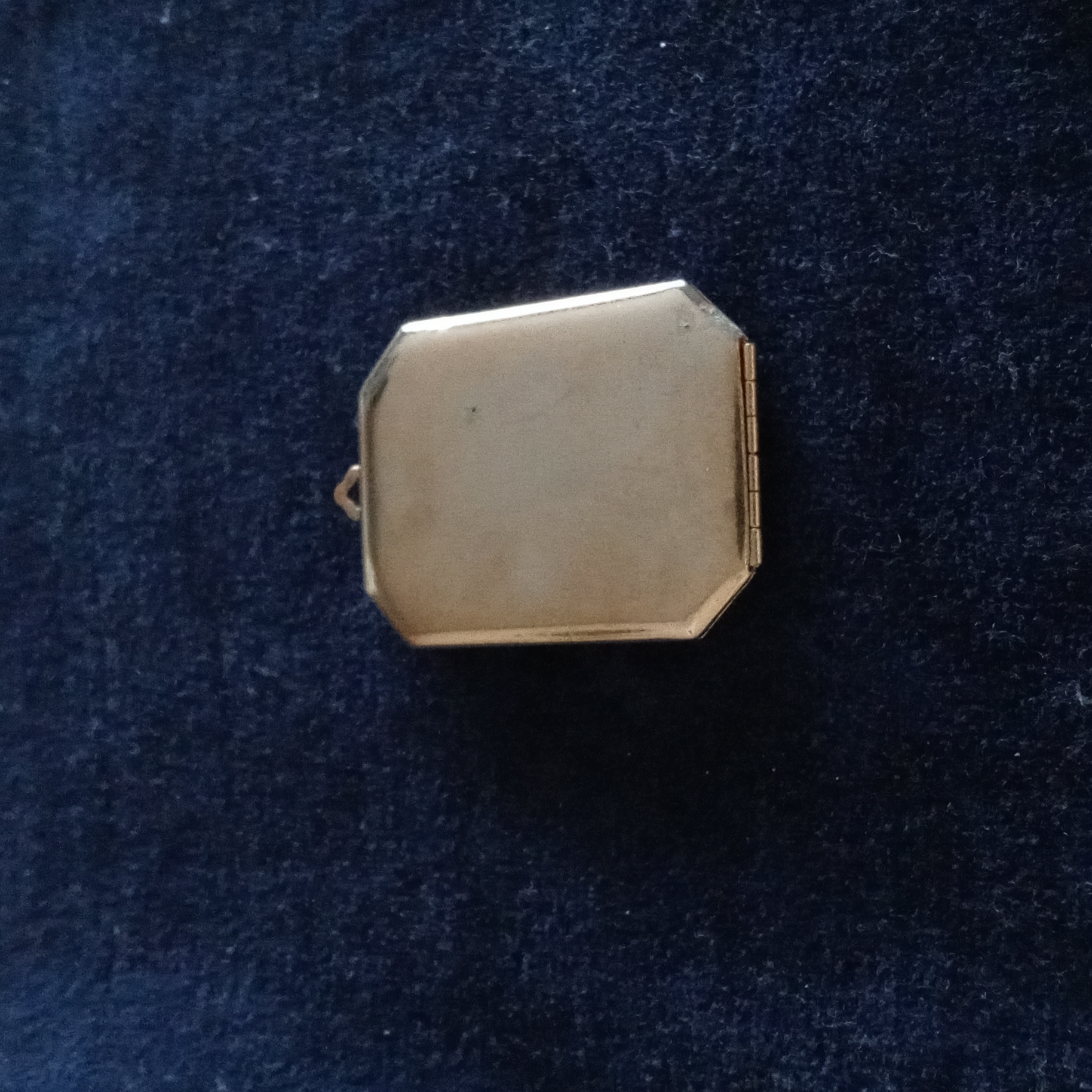 Gold Locket Unisex
